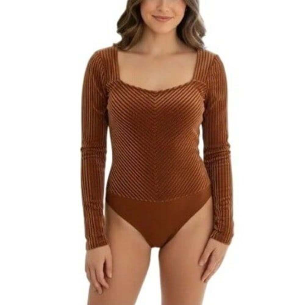 Crave Fame Women's Sugar Almond Velvet Ribbed Long Sleeve Fall Bodysuit Size XS